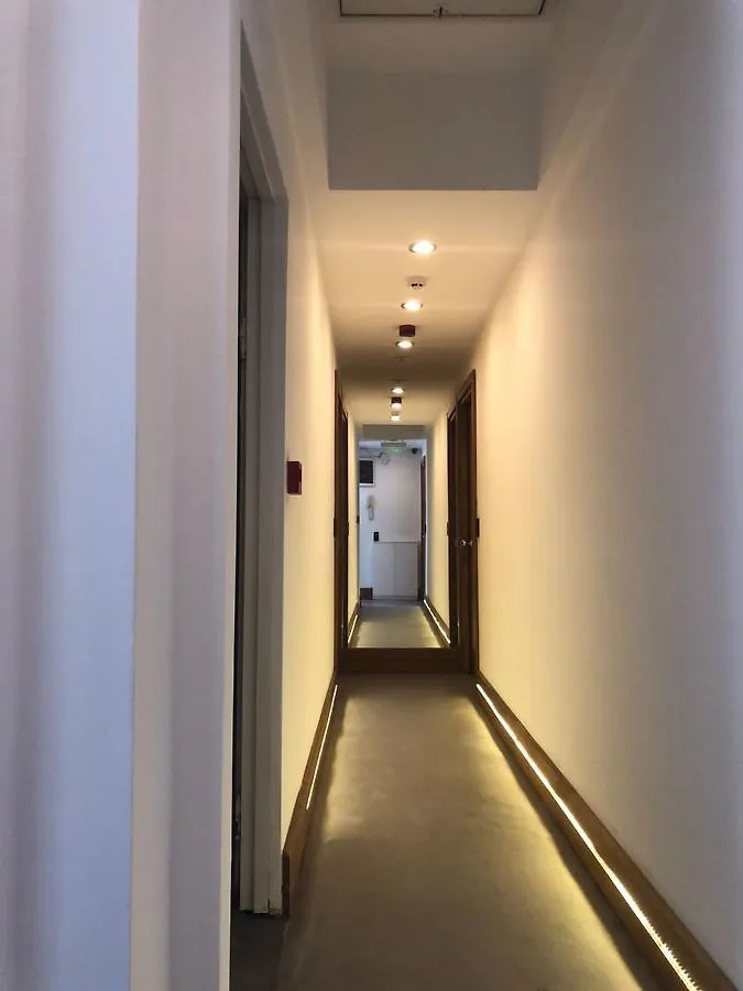 Black Suit İstanbul Apart Otel